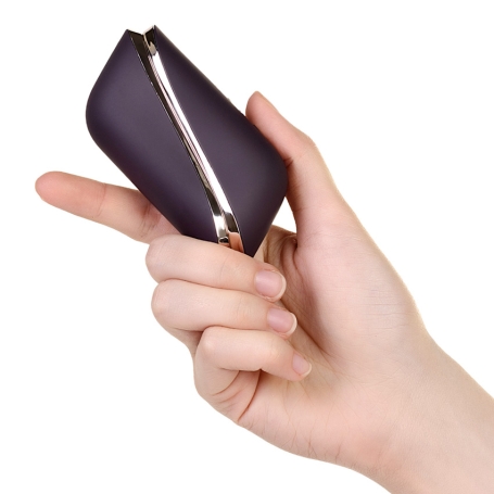 Вакуумный стимулятор клитора Satisfyer Pro Traveler